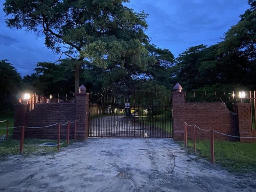 Juda Haus Lodge Katima Mulilo Bagian luar foto
