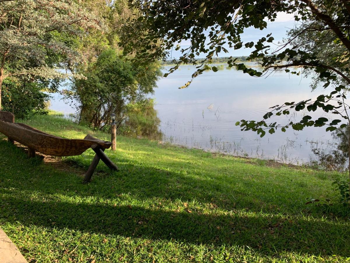 Juda Haus Lodge Katima Mulilo Bagian luar foto